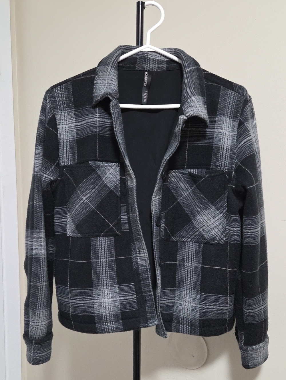 Mondetta Black & Gray Plaid Lightweight Shirt Jacket